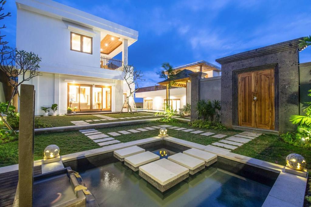 Opulent 6 Br In With Ocean View, 5 Mins To Savaya