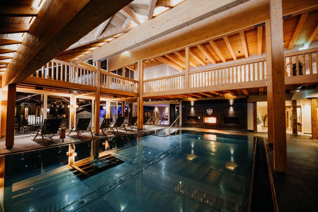 Post Seefeld - Wellnesshotel Tirol - Tap to explore photos