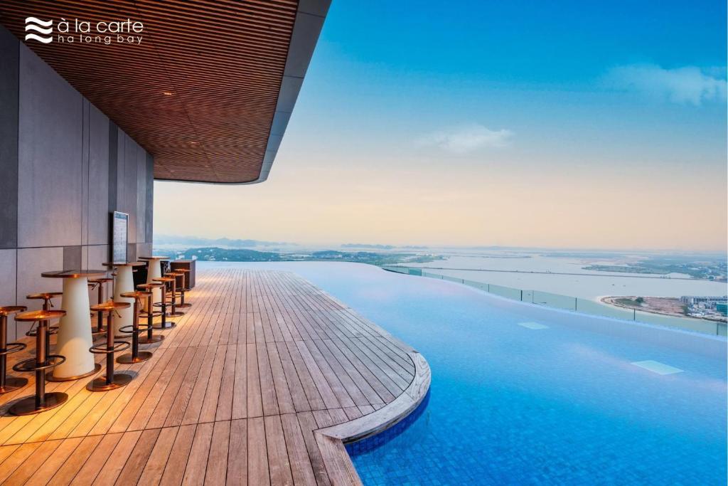 Khách sạn A LaCarte Hạ Long Bay, ngay mặt biển, miễn phí bể bơi