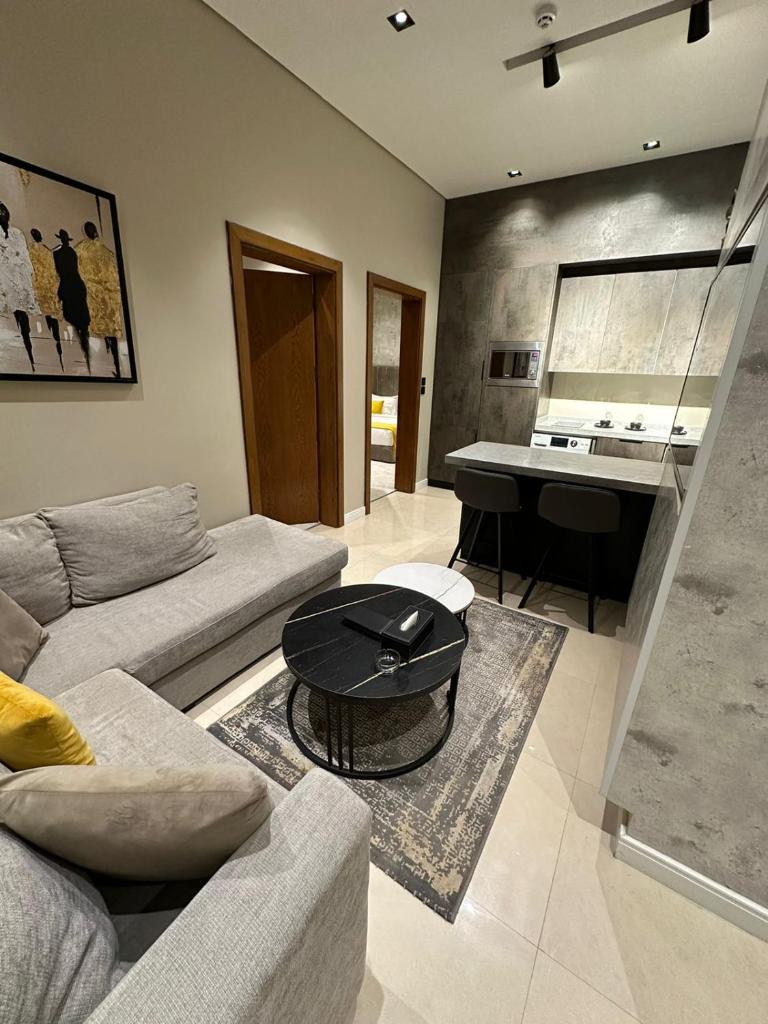 VOYAGE RESIDENCE - Tap to explore photos