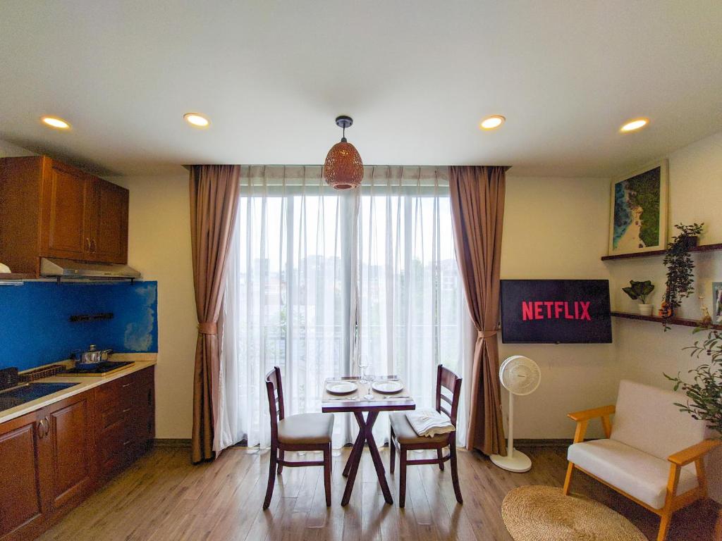 SUSHI WESTLAKE APARTMENT 02