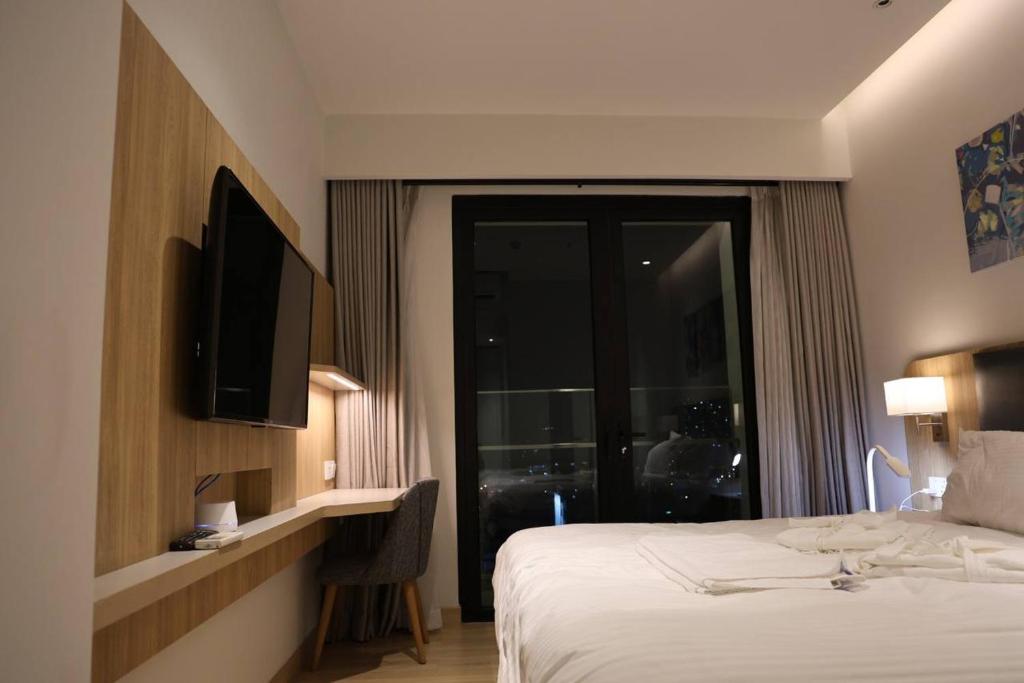 Căn Hộ Dịch Vụ 3PN Zenity