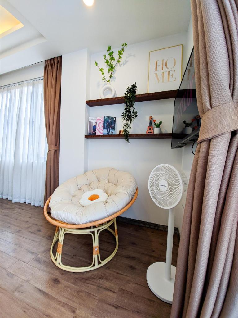 SUSHI WESTLAKE APARTMENT 02