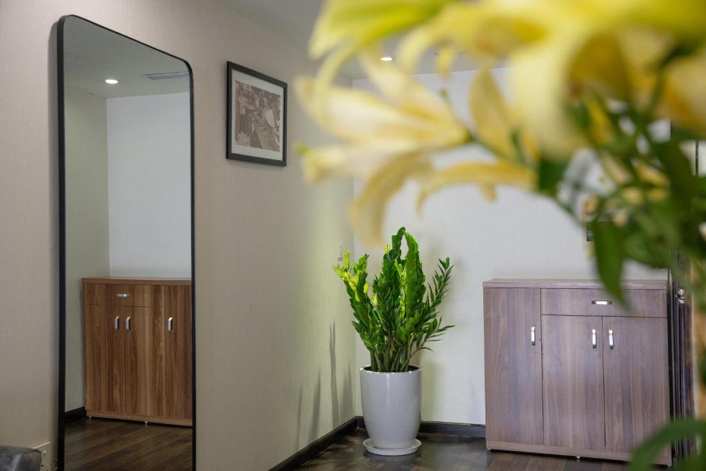 Viet Vuong Building Ha Noi Capital