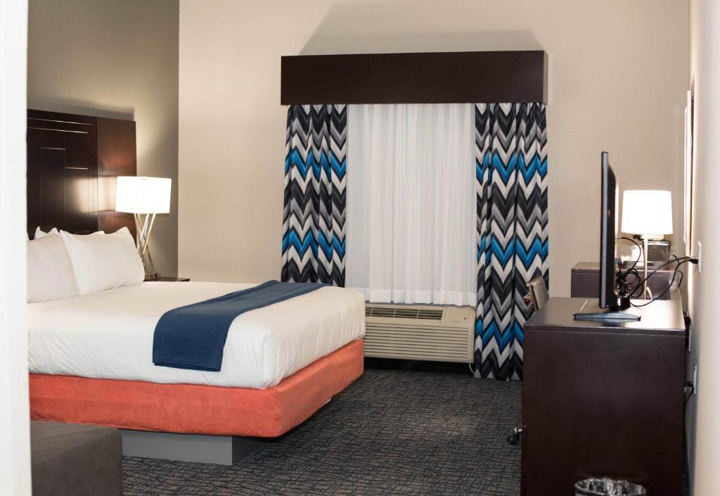 Holiday inn Express & Suites Oklahoma City Southeast, an IHG Hotel photo 1