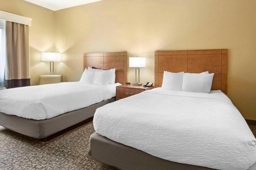 Best Western Plus Surprise-Phoenix NW Room Type - Queen Room with Two Queen Beds