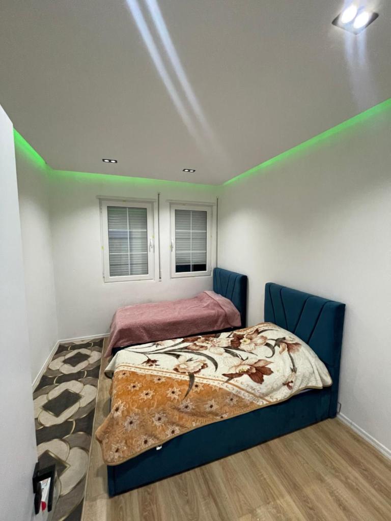 Guest House White Crown photo 1