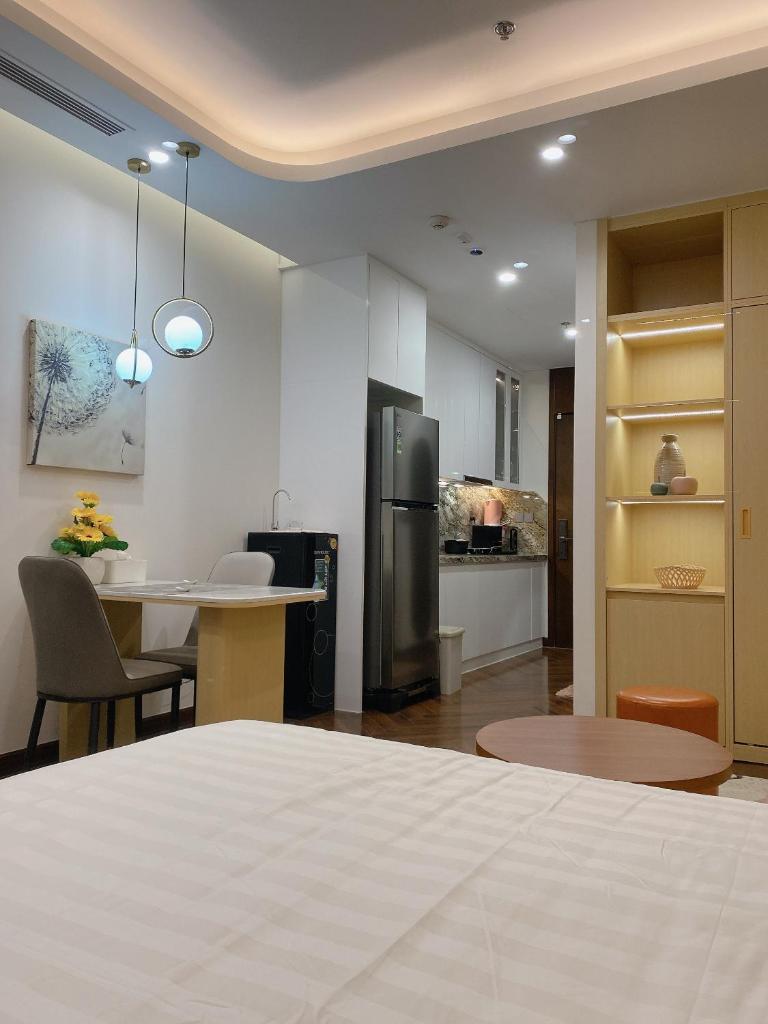 Cozy studio Apartment in Diamond Crown Hai Phong 1218A