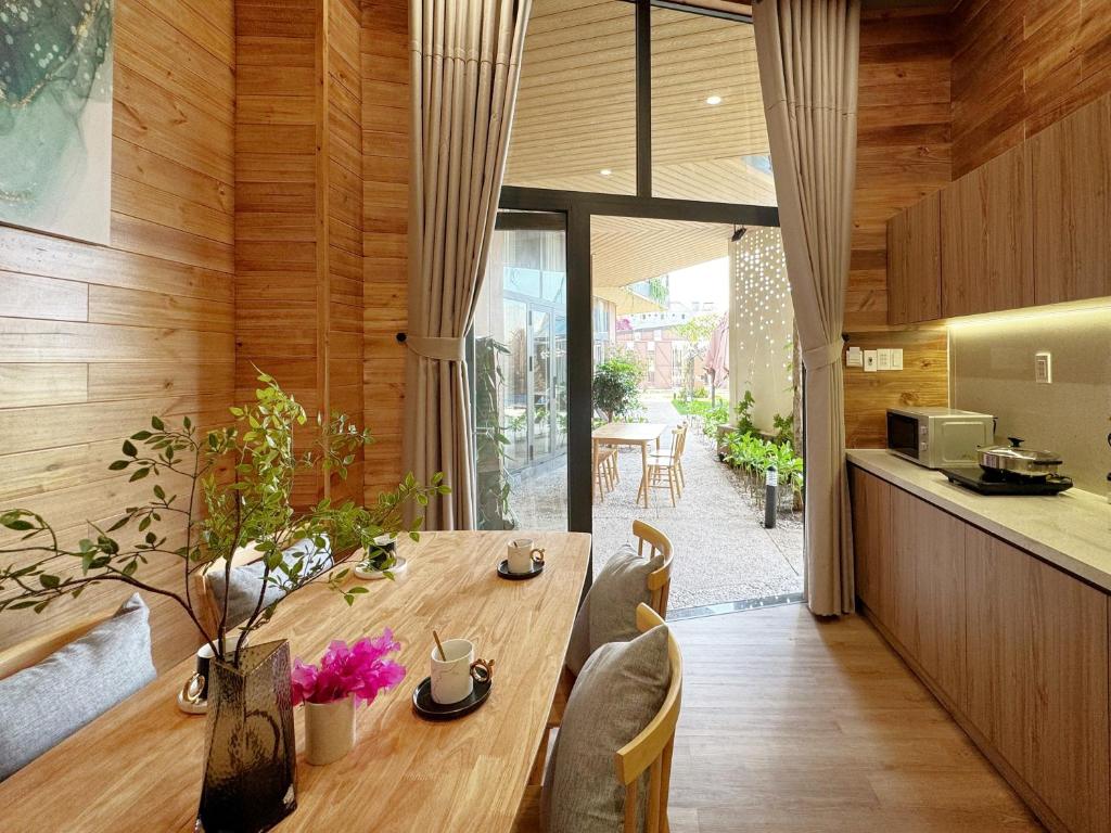 Vanilla Ho Tram Homestay