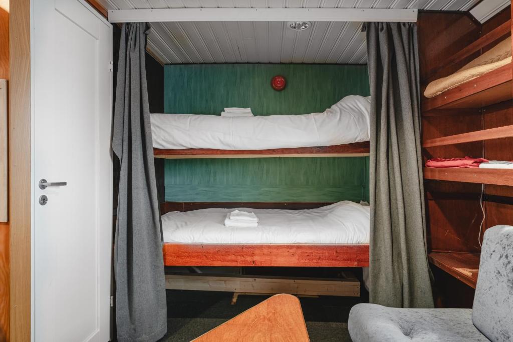 Norwegian Fjord Explorer Line Room Type - Twin Room with Sea View