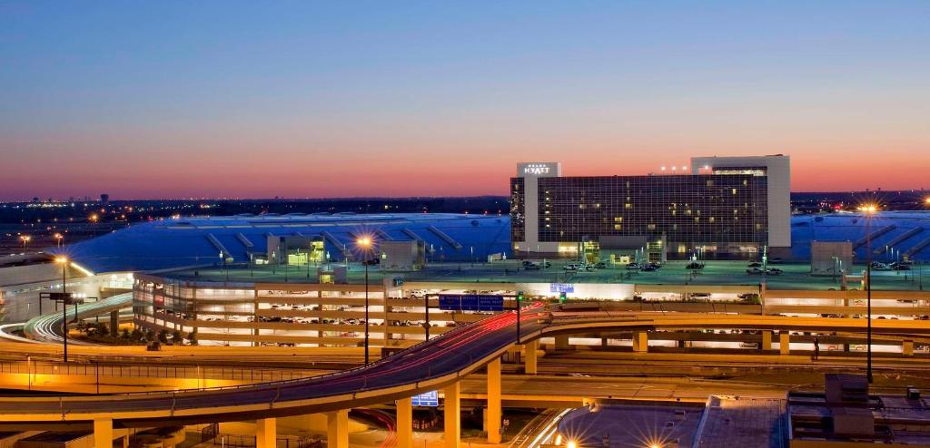 Grand Hyatt DFW - Connected to the airport image