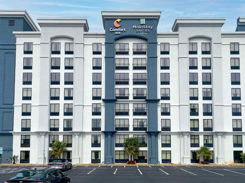 Comfort Inn Conover-Hickory image