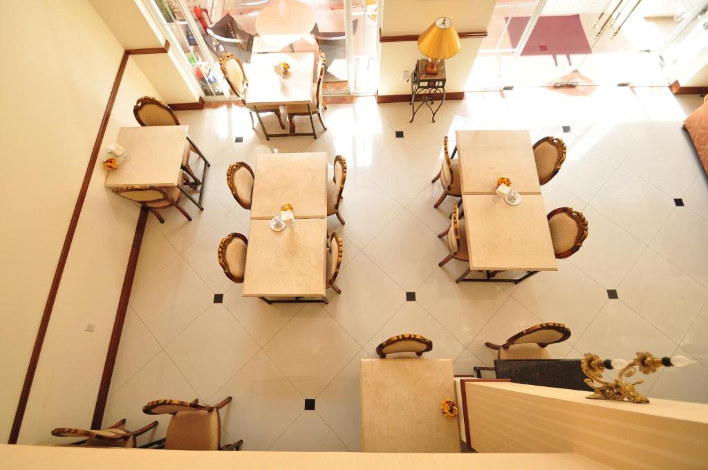 Central Hotel & Residences