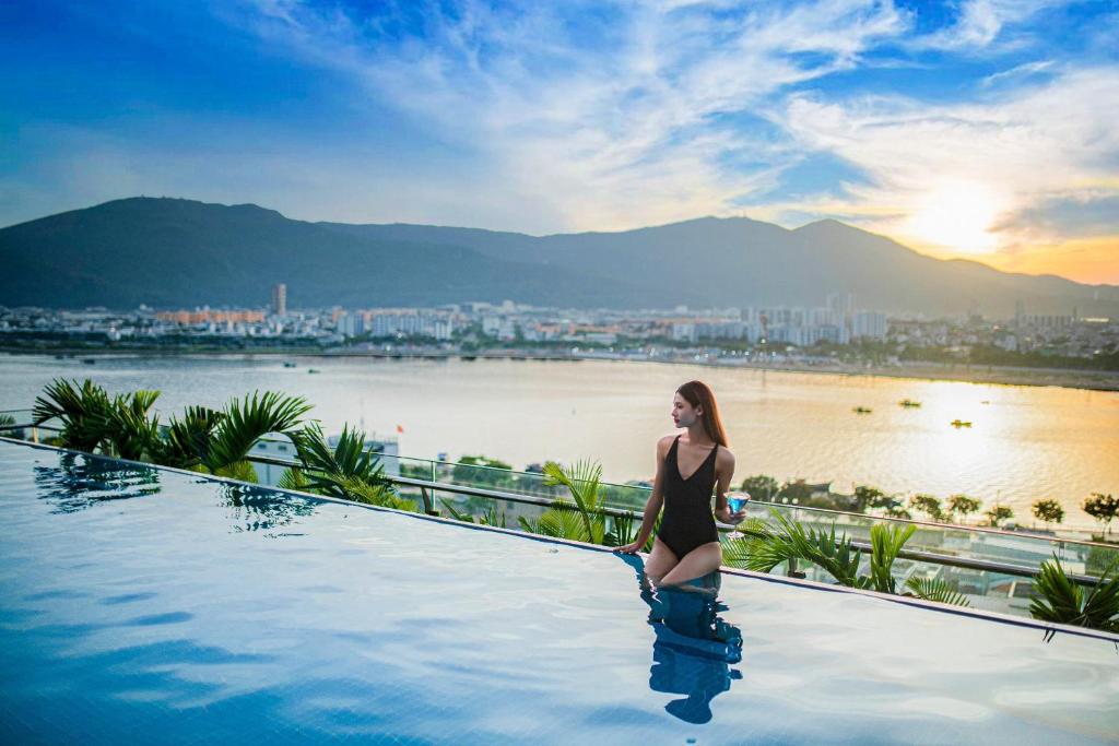 New Orient Hotel Da Nang