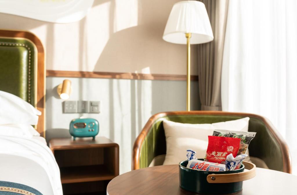Nostalgia S Hotel(Beijing Guomao） Room Type - Superior Business Double Room