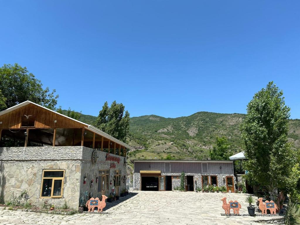 Karvansaray Lahic photo 1