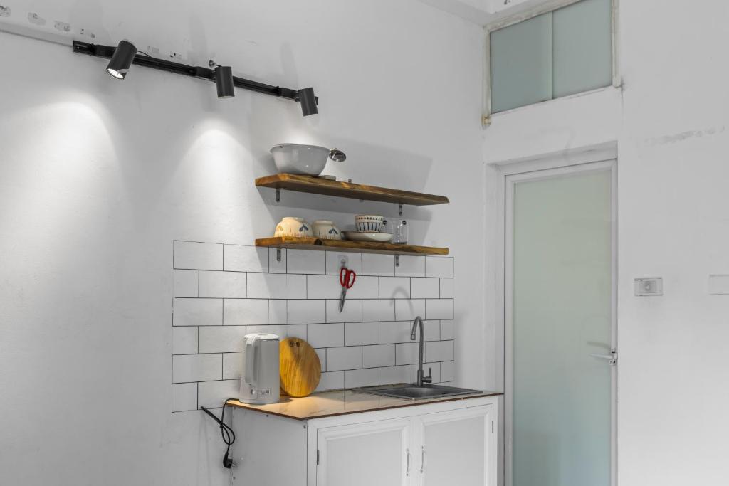 Sisan Home 43 Kim Mã Thượng 1 phòng ngủ