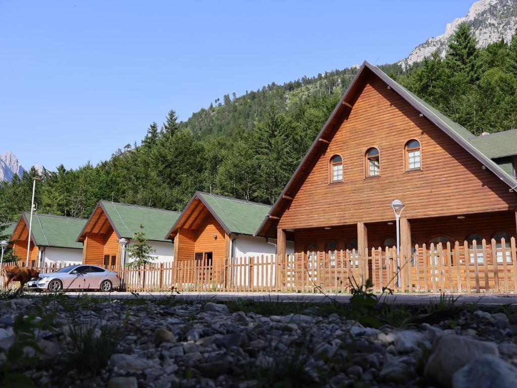 MIK Hotel Valbona photo 1