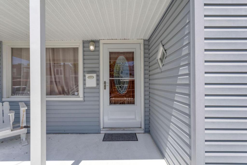 NEW! Quiet Family House near the Casino