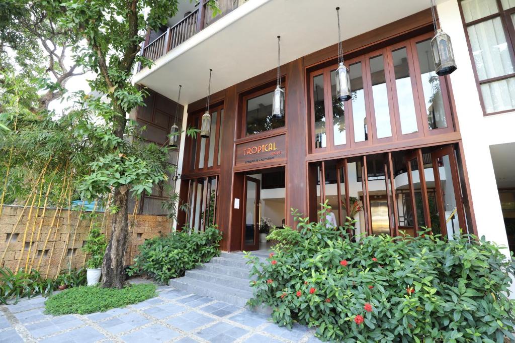 Ha Noi Tropical House 01 bedroom in the Old Quarter