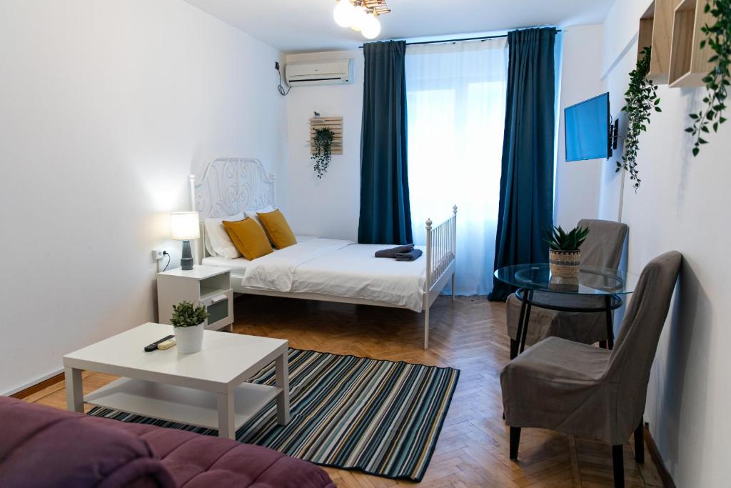 Color Apartment Regina Elisabeta 23, Bucharest