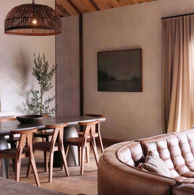 Highland Ten - Luxury Rustic Retreat - Sleeps 10 photo 4