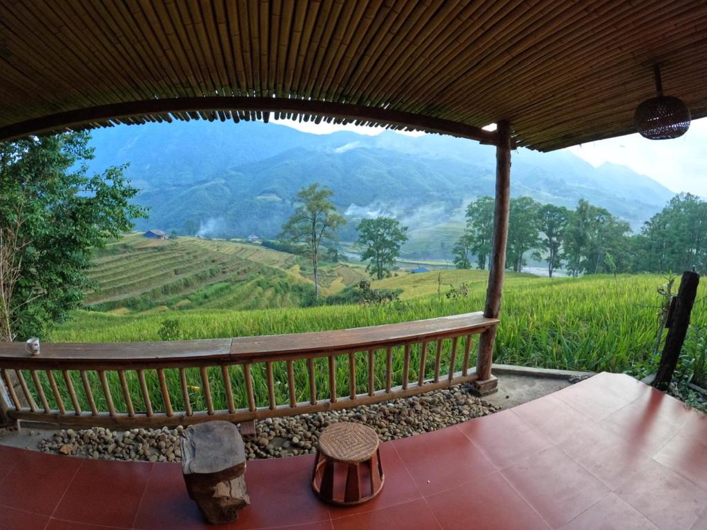 Sapa Hmong Bungalow Homestay
