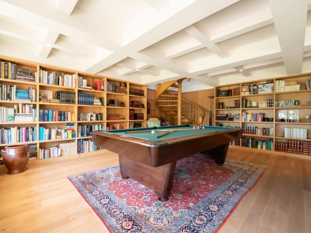Villa Villa Rosetree with sauna and pool table by Interhome photo 3