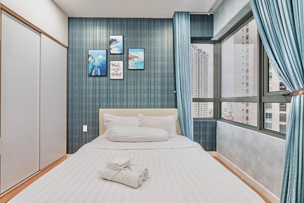 ambiHOME 3BR 2WC in Masteri Thao Dien District 2