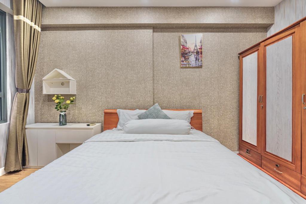 ambiHOME 3BR 2WC in Masteri Thao Dien District 2