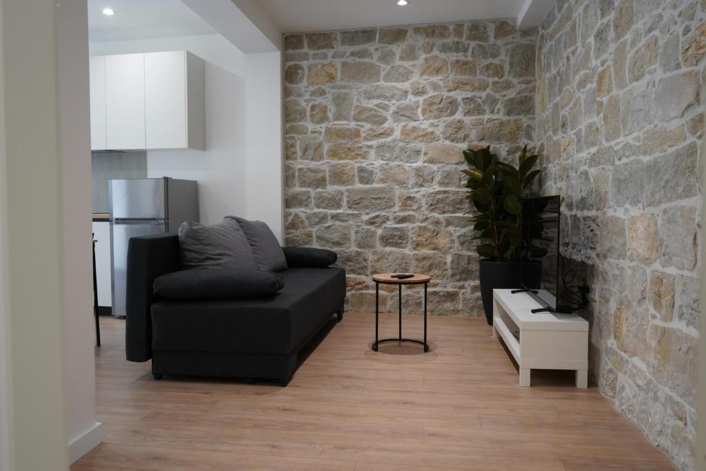 Luxury Beachside Apartment Stobreč, 30m to Pebble Beach, Restaurants, Center of Stobreč - Tap to explore photos