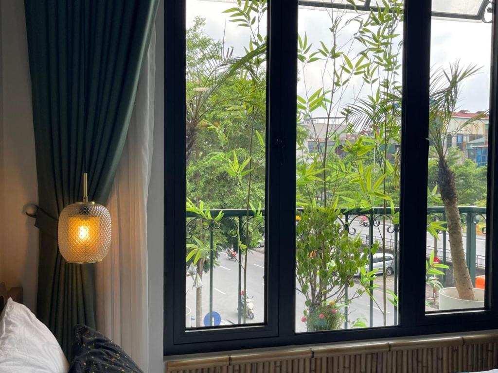 Zeit Home 304, trung tâm Phố Cổ Hà Nội, view Con đường Gốm Sứ, 2 Phòng Ngủ / Free Wifi