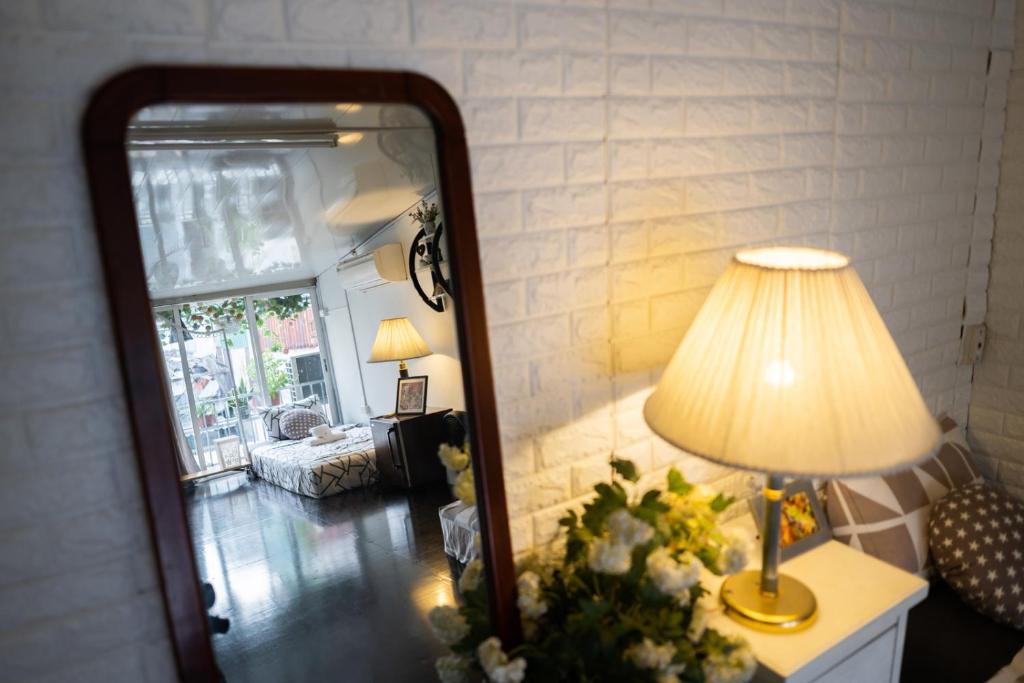 Alley 19th - Free Breakfast and Tours