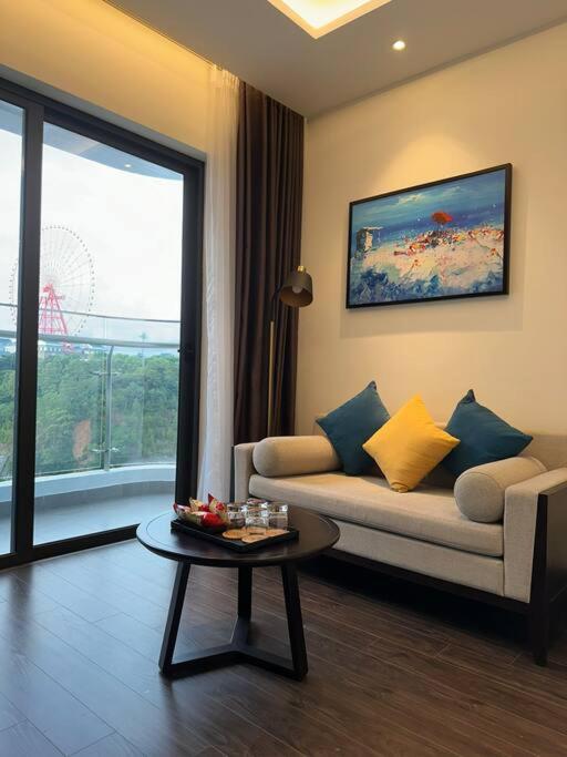 Sapphire Home Apartment