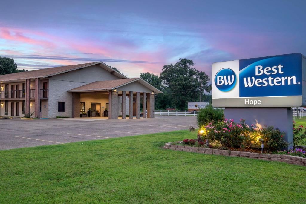 Best Western Of Hope image