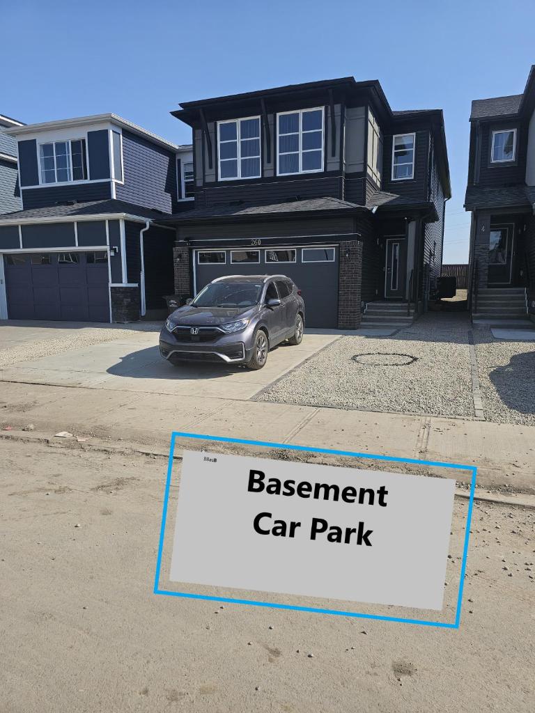 Lovely 2 Bedroom Suite in Calgary - Tap to explore photos