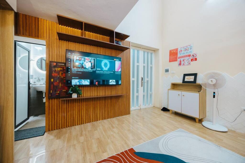 6pax Full house 100m to Train street Heart of Old Quarter