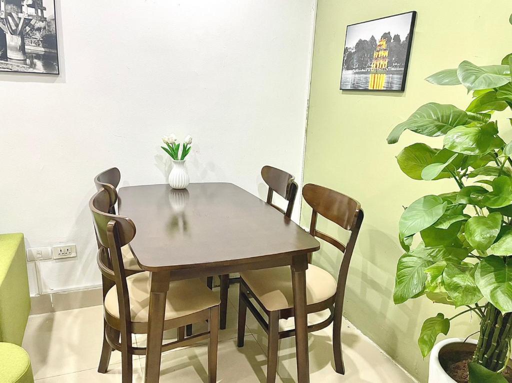 Yên tĩnh - Trung tâm thành phố - 3 phòng ngủ