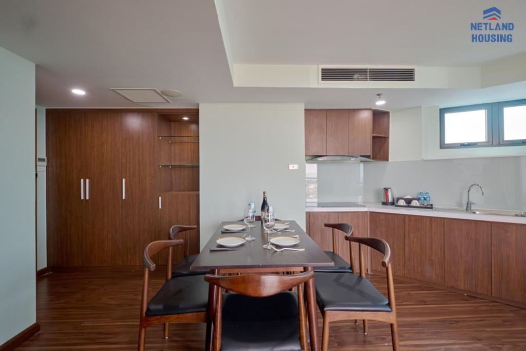 Hanoi Westlake Apartment by Netland Housing