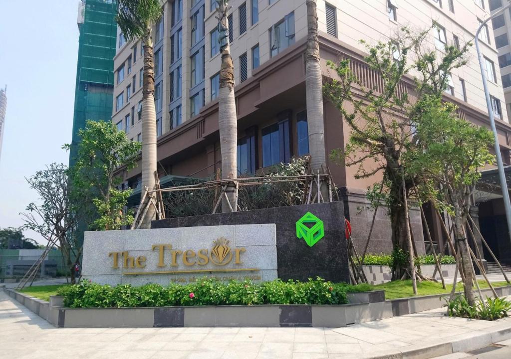 Real Apartment The Tresor - Free gym and pool