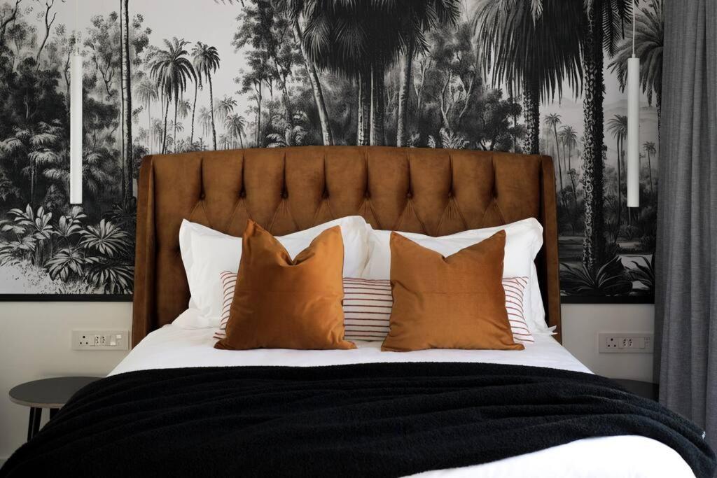 Architectural gem in Durban North - sleeps 6 - Tap to explore photos