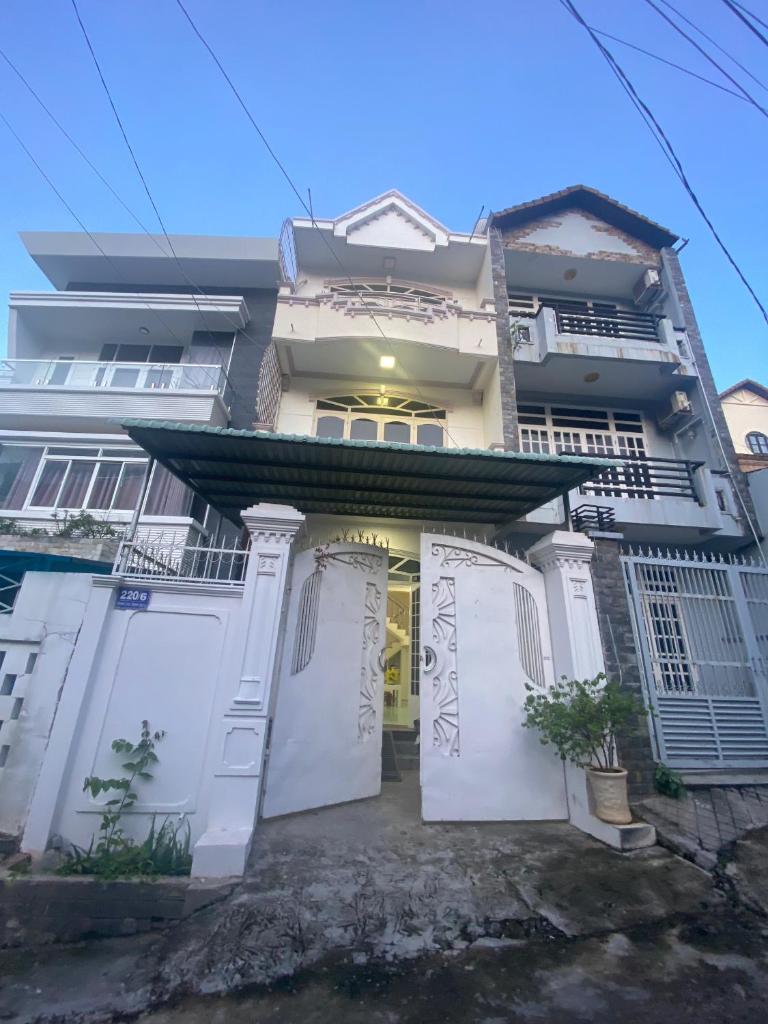 Ông Tiên homestay- nhà phố 4p sát biển