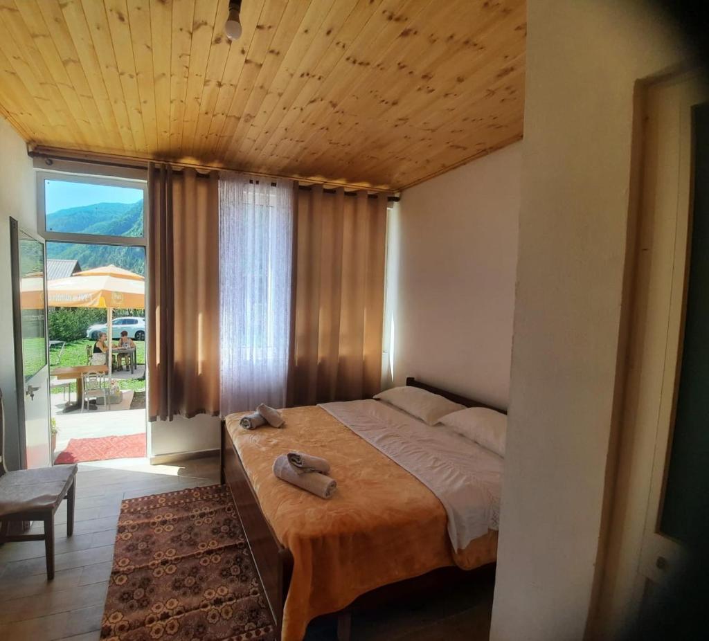 Mikel Center Theth Guesthouse photo 2