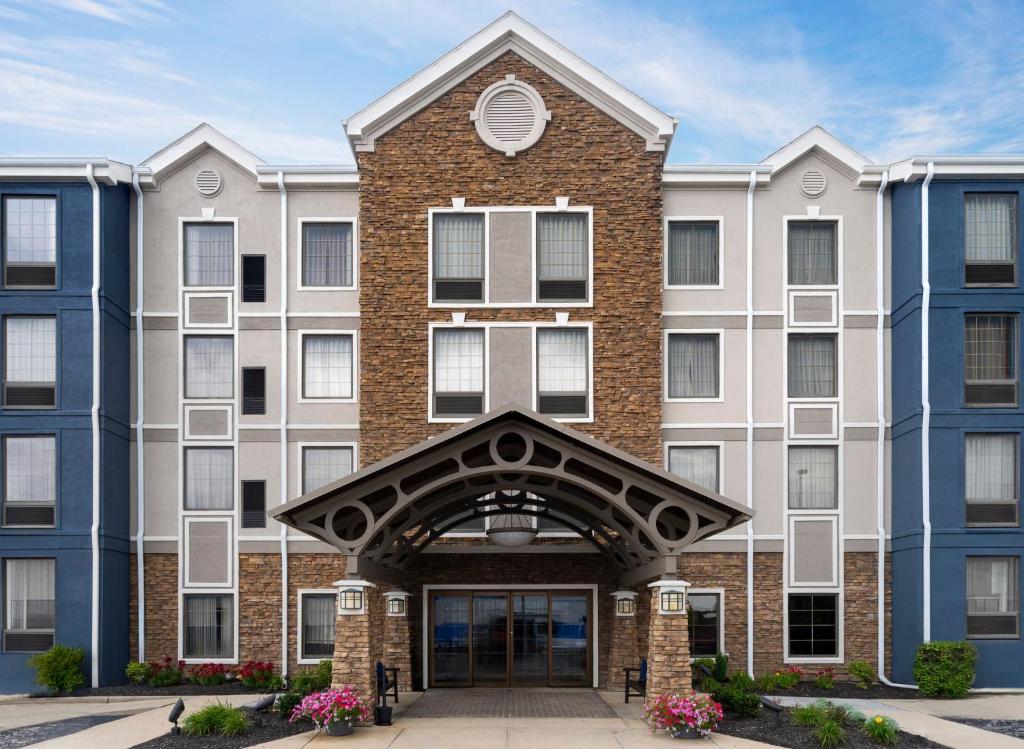 Staybridge Suites Indianapolis-Airport, an IHG Hotel image