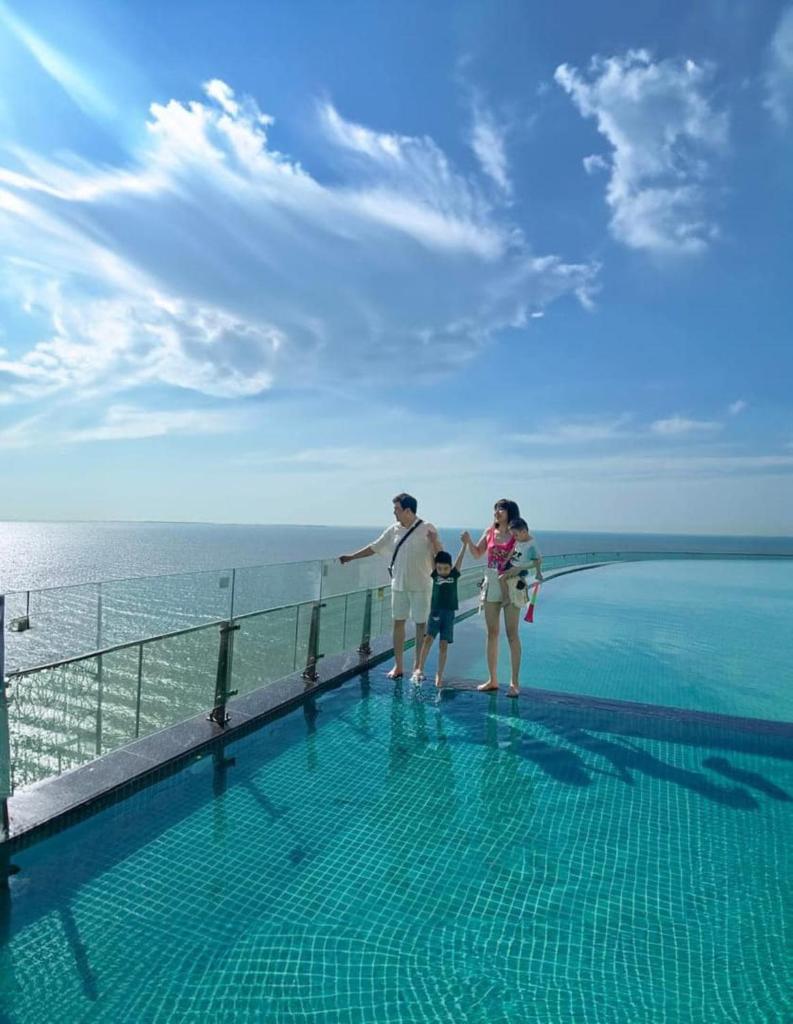 Flamingo Ibiza Hải Tiến - view biển