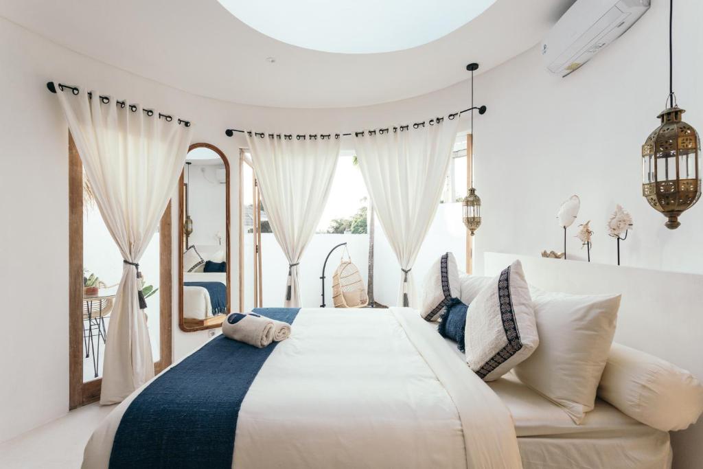 Rooms of Makaii Tiny Villas with private pools
