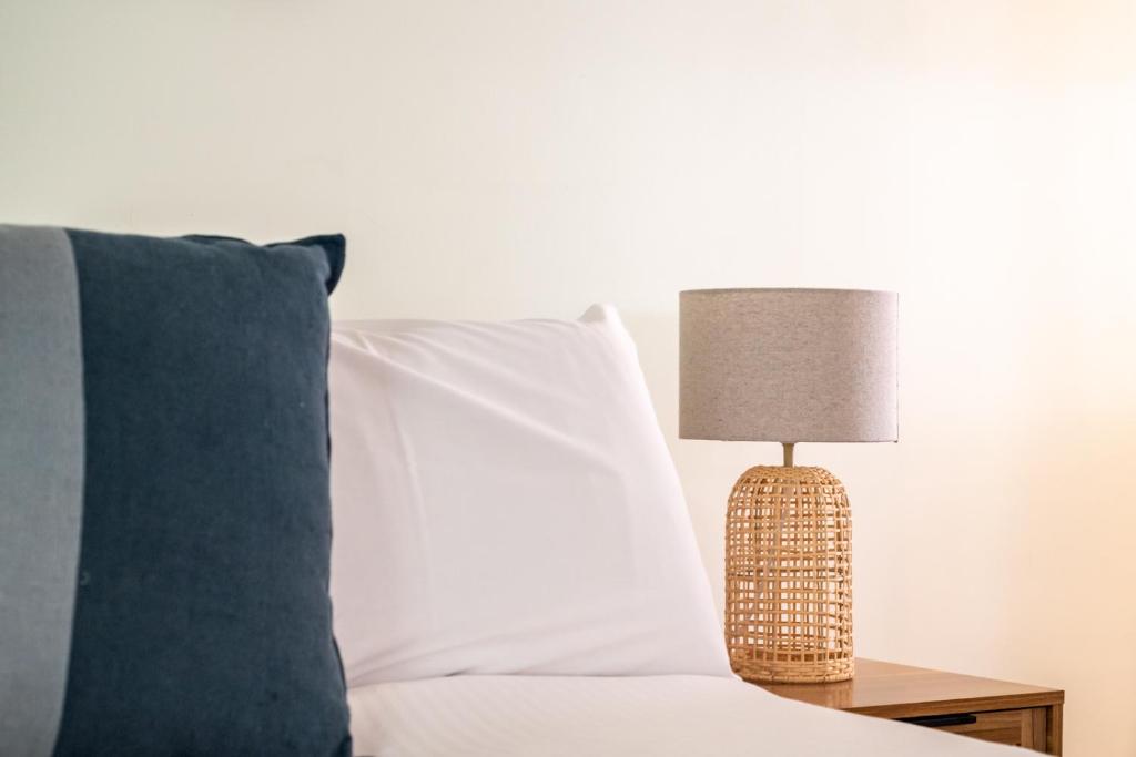 Fully Equipped 1BR Richmond-Mins from MCG photo 2
