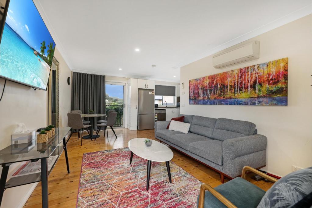 Prickly Pear Stays Jesmond - Short Term Accommodations - Tap to explore photos