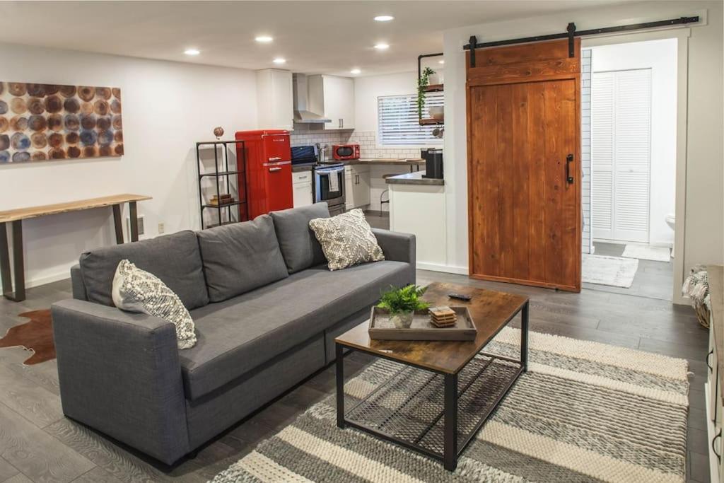 Relax & Enjoy This Spacious Gem In Easy Location image