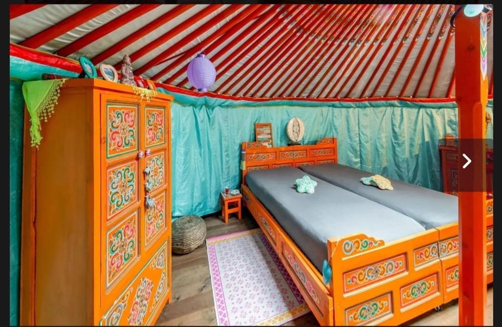 Yourte Mongole et cabane photo 4